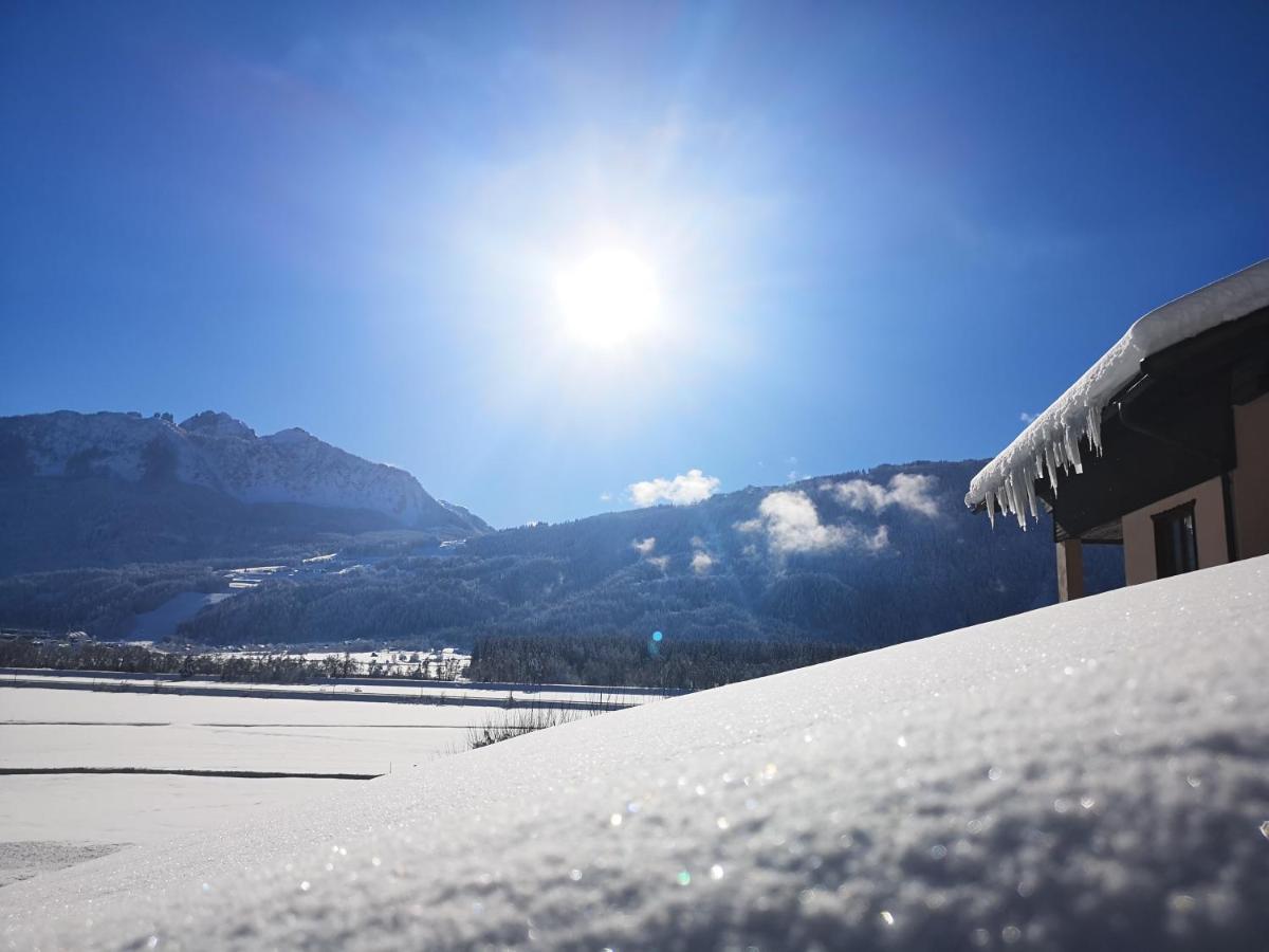 Enzianbrenner Hotell Jenig Exteriör bild